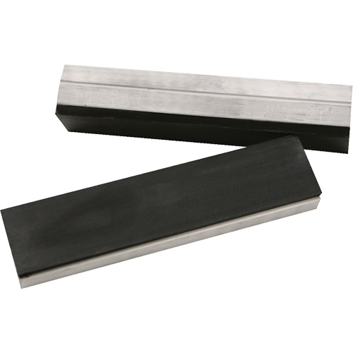 Accessoires pour &eacute;taux - Prot&egrave;ge-m&acirc;choires Magnefix &agrave; surface caoutchout&eacute;e Helyx Safety & Industrial Supplies