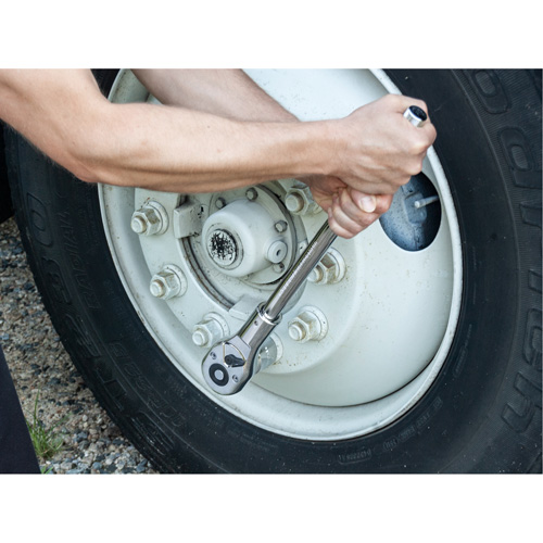 24-Tooth Quick Release Teardrop Ratchet, 3/4" Drive, Plain Handle Helyx Safety & Industrial Supplies