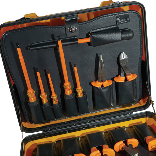 Ensembles d'outils isol&eacute;s d'usage g&eacute;n&eacute;ral, 13 M Helyx Safety & Industrial Supplies