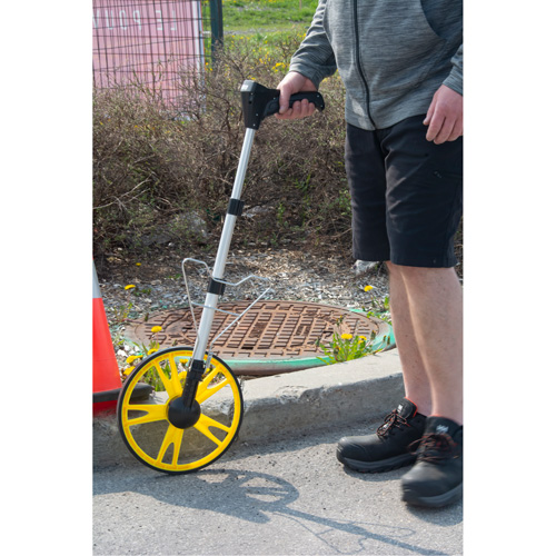 Digital Distance Measuring Wheel, 12.5"/31.8 cm, 99999.9 m Range, Feet/Metres Helyx Safety & Industrial Supplies