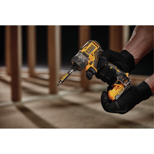 Xtreme Brushless Screwdriver Kit, 1/4", 12 V, 200 UWO Max. Torque, Lithium-Ion Battery Helyx Safety & Industrial Supplies