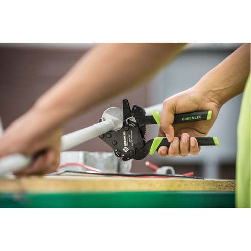 Cisaille &agrave; PVC &agrave; rochet ouverture rapide, Capacit&eacute; de 1-5/8" Helyx Safety & Industrial Supplies