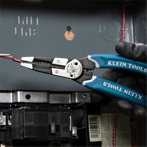 Outil polyvalent Klein-Kurve pour d&eacute;nuder, couper et sertir les fils, 8-1/4" lo, 8 - 20 AWG Helyx Safety & Industrial Supplies