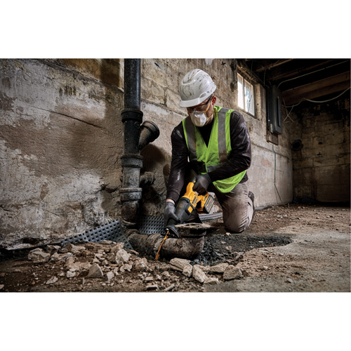 Scie alternative sans balai Max FlexVolt (outil seulement), 60 V, Lithium-ion Bloc-pile, 0-3000 coups/min Helyx Safety & Industrial Supplies