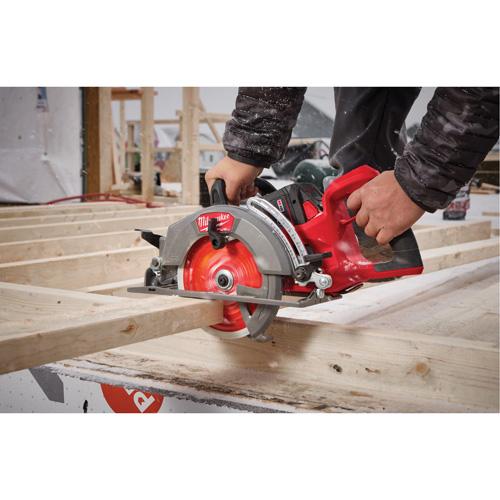 M18 Fuel Rear Handle Circular Saw - Tool Only, 7-1/4", 18 V Helyx Safety & Industrial Supplies