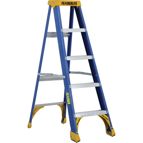 Escabeaux industriels (s&eacute;rie 6300), 5', Fibre de verre, Capacit&eacute; 250 lb, Type 1 Helyx Safety & Industrial Supplies