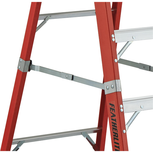 Escabeaux industriels &agrave; plateforme extra robustes (s&eacute;rie 6500 AA), 8', Cap. De 375 lb Helyx Safety & Industrial Supplies
