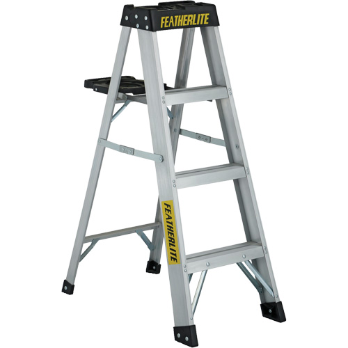 Escabeau industriel tr&egrave;s robuste s&eacute;rie 3400, 4', Aluminium, Capacit&eacute; 300 lb, Type 1A Helyx Safety & Industrial Supplies