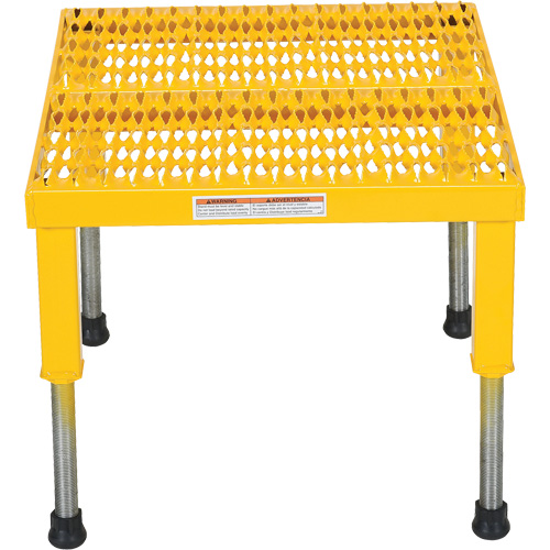 Plate-forme ajustable Step-Mate, 1 marche(s), 23-1/2" la x 19-9/16" lo x 16-1/2" h, Capacit&eacute; 500 lb Helyx Safety & Industrial Supplies