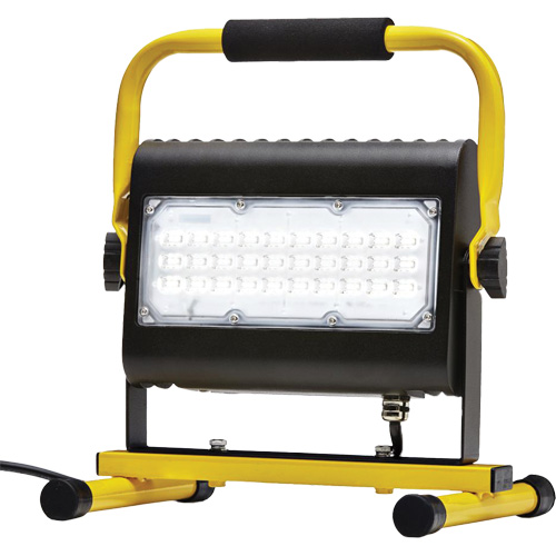 Projecteur d'illumination, DEL, 50 W, 4800 lumens, Boîtier en Aluminium Helyx Safety & Industrial Supplies