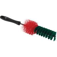 Brosse manuelle pour le nettoyage des jantes de la s&eacute;rie Transport Helyx Safety & Industrial Supplies