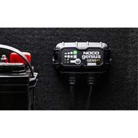 Chargeur de batterie embarqu&eacute; &agrave; 1 sortie de 5 amp&egrave;res Gen5X1 Genius Helyx Safety & Industrial Supplies