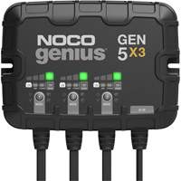 Chargeur de batterie embarqu&eacute; &agrave; 3 sorties de 15 amp&egrave;res Gen5X3 Genius Helyx Safety & Industrial Supplies