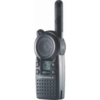 Radio bidirectionnelle commerciales s&eacute;rie CLS, Bande UHF, 4 canaux, Port&eacute;e 200 000 pi² Helyx Safety & Industrial Supplies