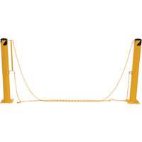 Syst&egrave;me de bornes de protection et chaînes pour quai, Acier, 42" h x 6-5/8" la, Jaune Helyx Safety & Industrial Supplies