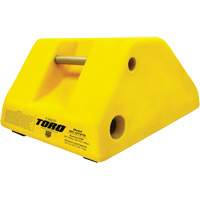 Cale-roue pour &eacute;quipement lourd de 255 tonnes avec poign&eacute;e et trou, Ur&eacute;thane, Jaune Helyx Safety & Industrial Supplies