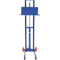 Gerbeur hydraulique &agrave; plateforme, M&eacute;canisme Pompe au pied, Capacit&eacute; de 400 lb, Levage max de 51-1/8" Helyx Safety & Industrial Supplies