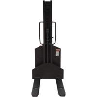 Gerbeur motoris&eacute; avec m&acirc;t &eacute;troit, Fonctionnement &eacute;lectrique, Capacit&eacute; 1000 lb, Lev&eacute;e max 63" Helyx Safety & Industrial Supplies