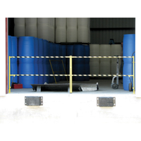 Barri&egrave;re &agrave; bascule de s&eacute;curit&eacute;, Simple, 6' lo x 42-5/8" h d&eacute;ploy&eacute; Helyx Safety & Industrial Supplies