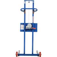 Plateforme &eacute;l&eacute;vatrice &agrave; profil bas pour charge l&eacute;g&egrave;re, M&eacute;canisme Treuil manuel, Capacit&eacute; de 400 lb, Levage max de 55" Helyx Safety & Industrial Supplies