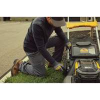 60V MAX* Brushless Cordless RWD Mower Kit, Self-Propelled Walk-Behind, Battery Powered, 21" Cutting Width Helyx Safety & Industrial Supplies