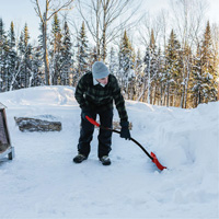 Yukon Snow Shovel, Polypropylene Blade, 18" Wide, Ergonomic D-Grip Handle Helyx Safety & Industrial Supplies