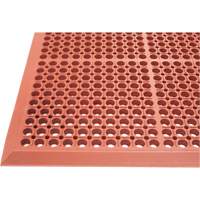 Tapis de s&eacute;rie Competitor, &agrave; fentes, 3' x 5' x 7/8", Orange, Caoutchouc naturel Helyx Safety & Industrial Supplies