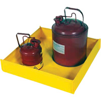Flexible Ultra-Utility Tray, 12" lo x 12" la x 4,8" h, Cap. de d&eacute;versement 1,5 gal. US Helyx Safety & Industrial Supplies