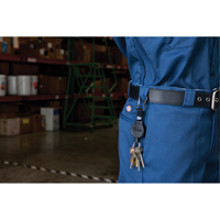 D&eacute;rouleurs de taille moyenne de s&eacute;rie Mid6 #6, Polycarbonate, C&acirc;ble 36", Fixation Agrafe de ceinture Helyx Safety & Industrial Supplies