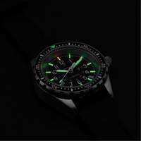 Montre Steel Navigator avec date sur ensemble bracelet en caoutchouc noir de trois morceaux, Num&eacute;rique, &agrave; piles, 36 mm, Noir Helyx Safety & Industrial Supplies