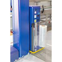 Film &eacute;tirable pour machine, 20", 6000', Calibre 80 (20,3 microm&egrave;tres) Helyx Safety & Industrial Supplies