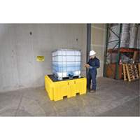 GRV Spill Pallet Plus avec drain, Capacit&eacute; de d&eacute;versement 365 gal. US, 62" x 62" x 28" Helyx Safety & Industrial Supplies