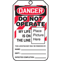 &eacute;tiquettes de verrouillage Do Not Operate Danger, Papier cartonn&eacute;, 3-1/4" la x 5-3/4" h, Anglais Helyx Safety & Industrial Supplies