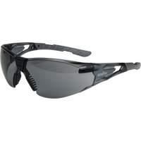 Lunettes de s&eacute;curit&eacute; s&eacute;rie Z2900, Lentille Grise/fum&eacute;e, Anti-&eacute;gratignures, ANSI Z87+/R&eacute;pond ou surpasse la norme CSA Z94.3 Helyx Safety & Industrial Supplies