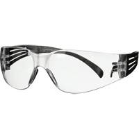 Lunettes de protection de s&eacute;rie 100 SecureFit, Lentille Transparent, Anti-&eacute;gratignures, ANSI Z87+/R&eacute;pond ou surpasse la norme CSA Z94.3 Helyx Safety & Industrial Supplies