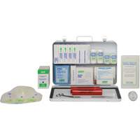 Trousse de premiers soins, R&eacute;pond &agrave; la norme CSA Z1220-17 type 2 environnements &agrave; faible risque, Moyen (26-50 travailleurs) Helyx Safety & Industrial Supplies