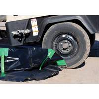 Berme Ultra-Containment Berm, Capacit&eacute; 179 gal. US, 4' la x 6' lo x 12" h, Paroi &agrave; piquets Helyx Safety & Industrial Supplies
