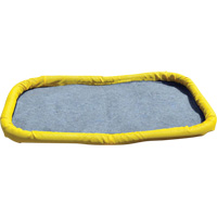 Petit tampon Ultra-Filter, Capacit&eacute; 0,8 gal. US, 2,5' la x 2' lo x 3" h, Paroi en mousse Helyx Safety & Industrial Supplies