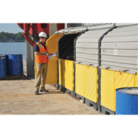 P16 Plus Ultra-Hard Top Spill Pallets sans drain, 250" lo x 79" la x 62" h, Capacit&eacute; de charge 9000 lb Helyx Safety & Industrial Supplies