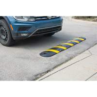 Speed Bump Kit, Rubber, 4' L x 11" W x 2" H Helyx Safety & Industrial Supplies