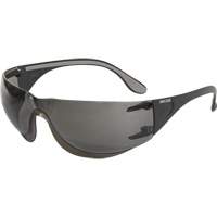 Lunettes de s&eacute;curit&eacute; Adapt, Lentille Fum&eacute;e, Antibu&eacute;e/Anti-&eacute;gratignures, ANSI Z87+/R&eacute;pond ou surpasse la norme CSA Z94.3 Helyx Safety & Industrial Supplies