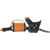 Crampons cibl&eacute;s pour traction sur glace Helyx Safety & Industrial Supplies