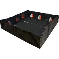 Berme d&eacute;ployable &agrave; mur IBX, Capacit&eacute; 268 gal. US, 6' la x 6' lo x 12" h, Support &agrave; encliqueter Helyx Safety & Industrial Supplies