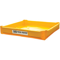 Berme de confinement compacte Mini-Berm en PVC jaune, Capacit&eacute; 34 gal. US, 3' la x 3' lo x 6" h Helyx Safety & Industrial Supplies