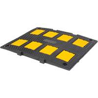 Middle Speed Hump, Rubber, 3' L x 20" W x 2" H Helyx Safety & Industrial Supplies