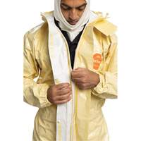 Combinaison 6000 SFR Tychem, Taille Petit, Khaki Helyx Safety & Industrial Supplies