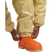 Combinaison 6000 SFR Tychem, Taille Petit, Khaki Helyx Safety & Industrial Supplies