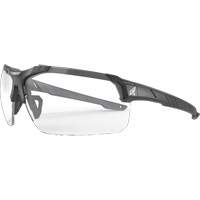Lunettes de s&eacute;curit&eacute; Tacana avec Vapor Shield, Lentille Transparent, Antibu&eacute;e, ANSI Z87+/R&eacute;pond ou surpasse la norme CSA Z94.3 Helyx Safety & Industrial Supplies