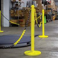 Chaîne de barri&egrave;re en plastique &agrave; deux couleurs, Vert/Blanc, Maillon de 2", 500' de long Helyx Safety & Industrial Supplies