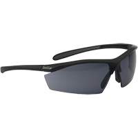 Lunettes de s&eacute;curit&eacute; &agrave; protection balistique Sentinel, Lentille Fum&eacute;e, Antibu&eacute;e/Anti-&eacute;gratignures, ANSI Z87+ Helyx Safety & Industrial Supplies